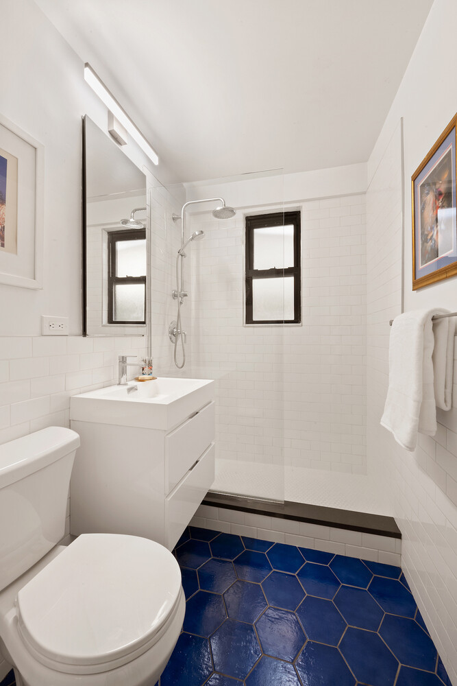 201 East 28th Street 2R Kips Bay New York NY 10016