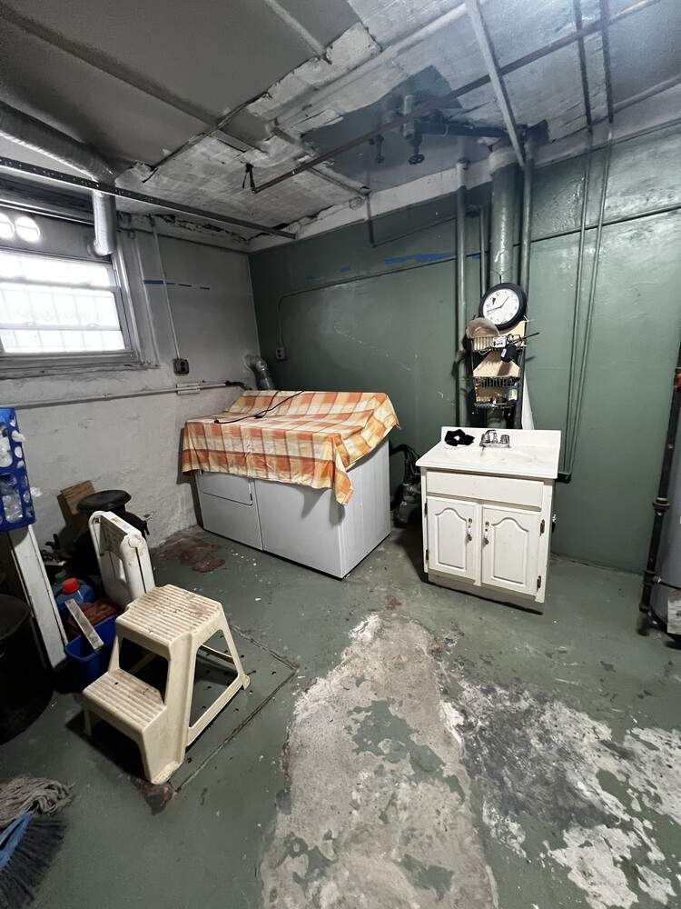6659 Colonial Road Bay Ridge Brooklyn NY 11220