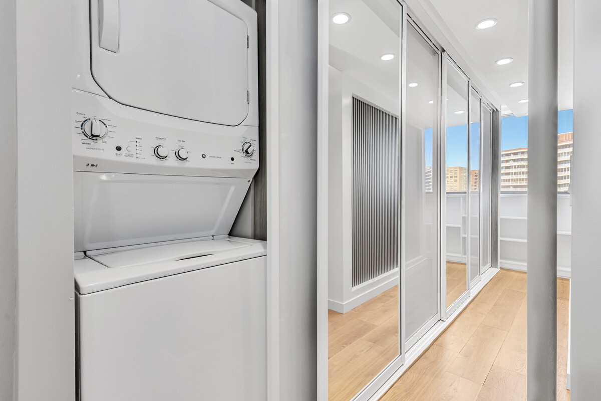 62-54 97th Place 9M Forest Hills Queens NY 11374