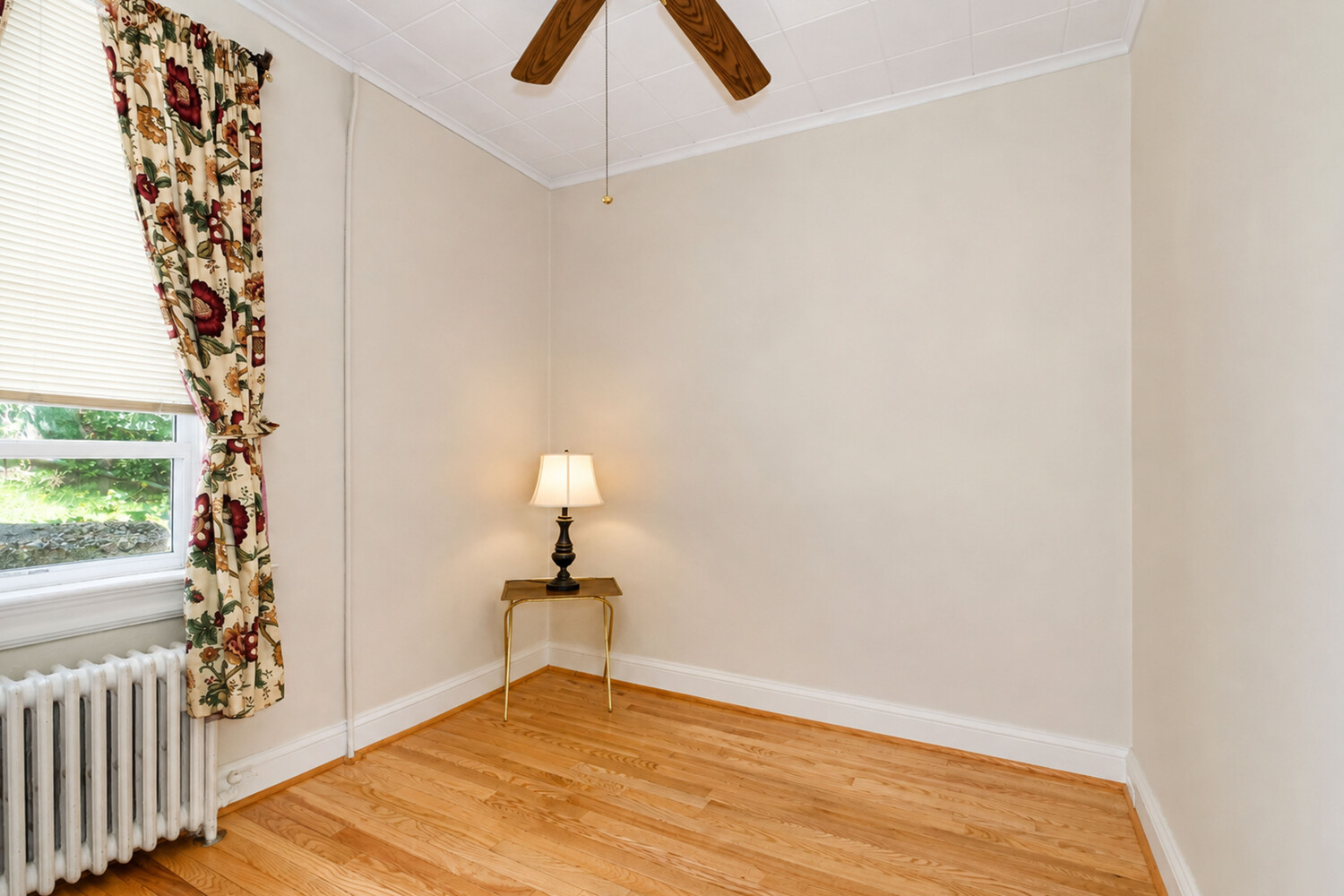 180 Stanley Avenue Tompkinsville Staten Island NY 10301