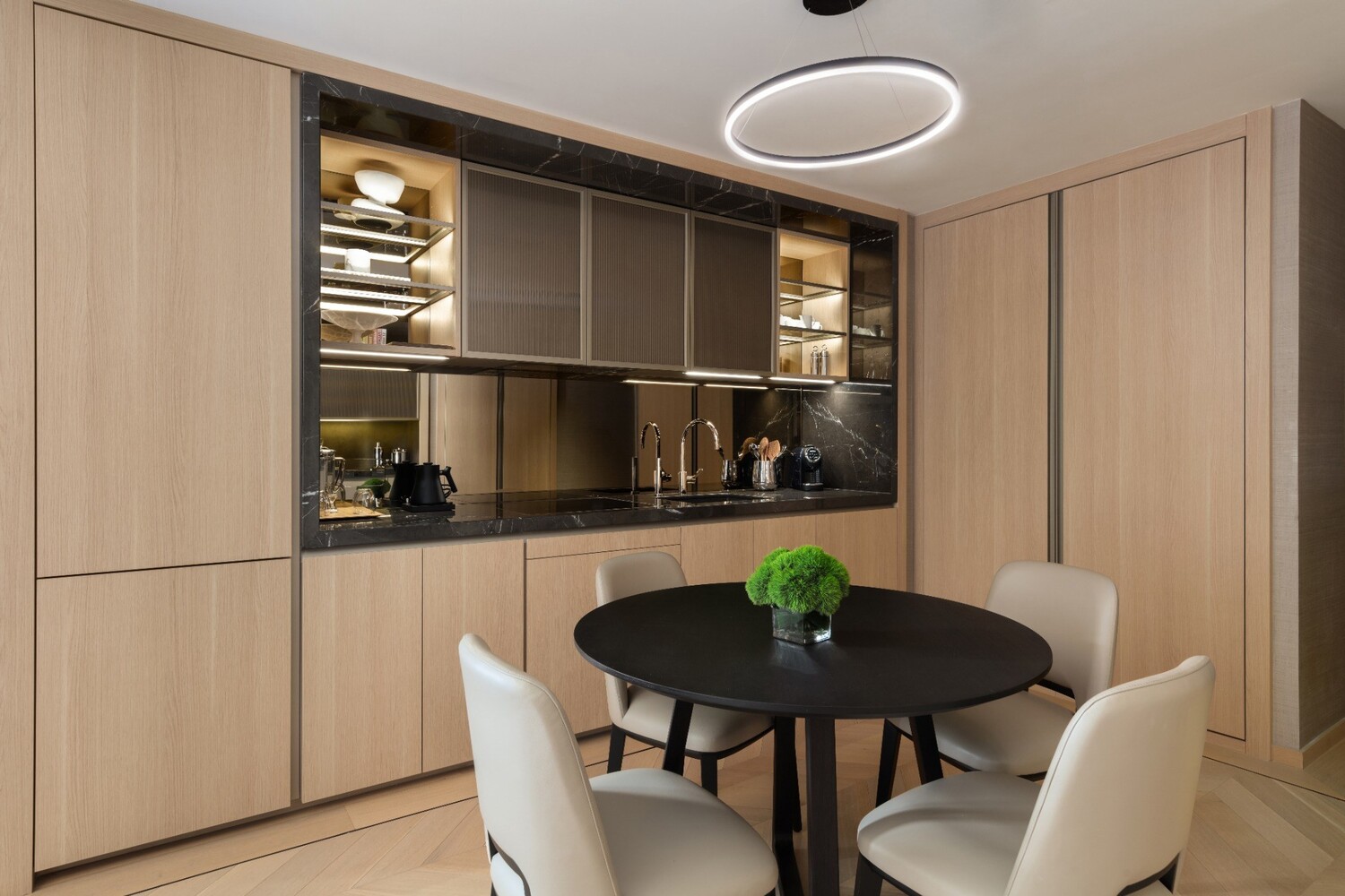 685 Fifth Avenue 8F Midtown East New York NY 10022