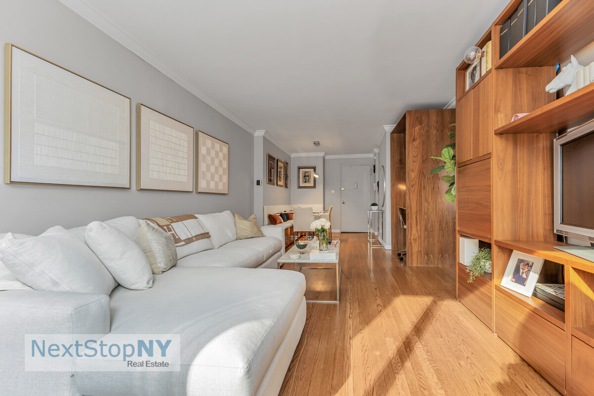 245 East 54th Street 17A Turtle Bay New York NY 10022