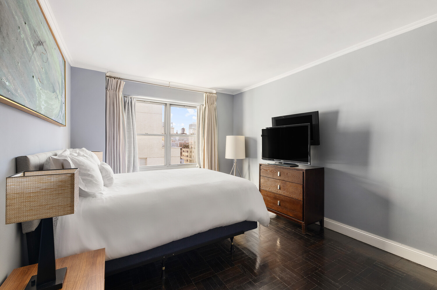 2 Fifth Avenue 17C Greenwich Village New York NY 10011