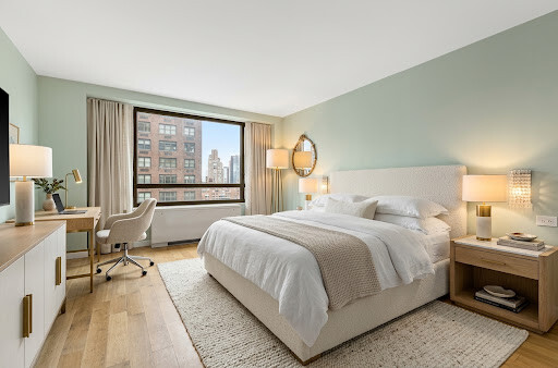 190 East 72nd Street 19B Upper East Side New York NY 10021