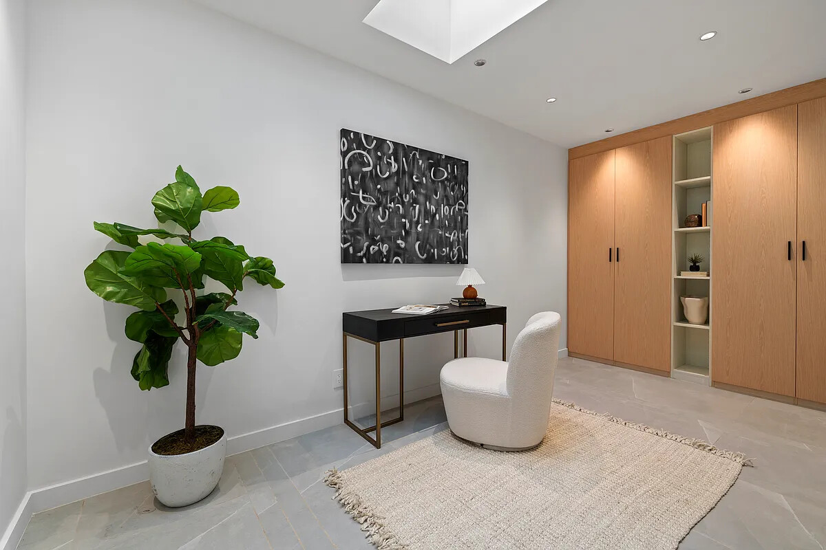 174 North 6th Street TH1 Williamsburg Brooklyn NY 11211