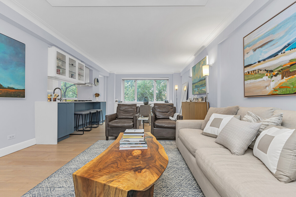 923 Fifth Avenue 4B Upper East Side New York NY 10021