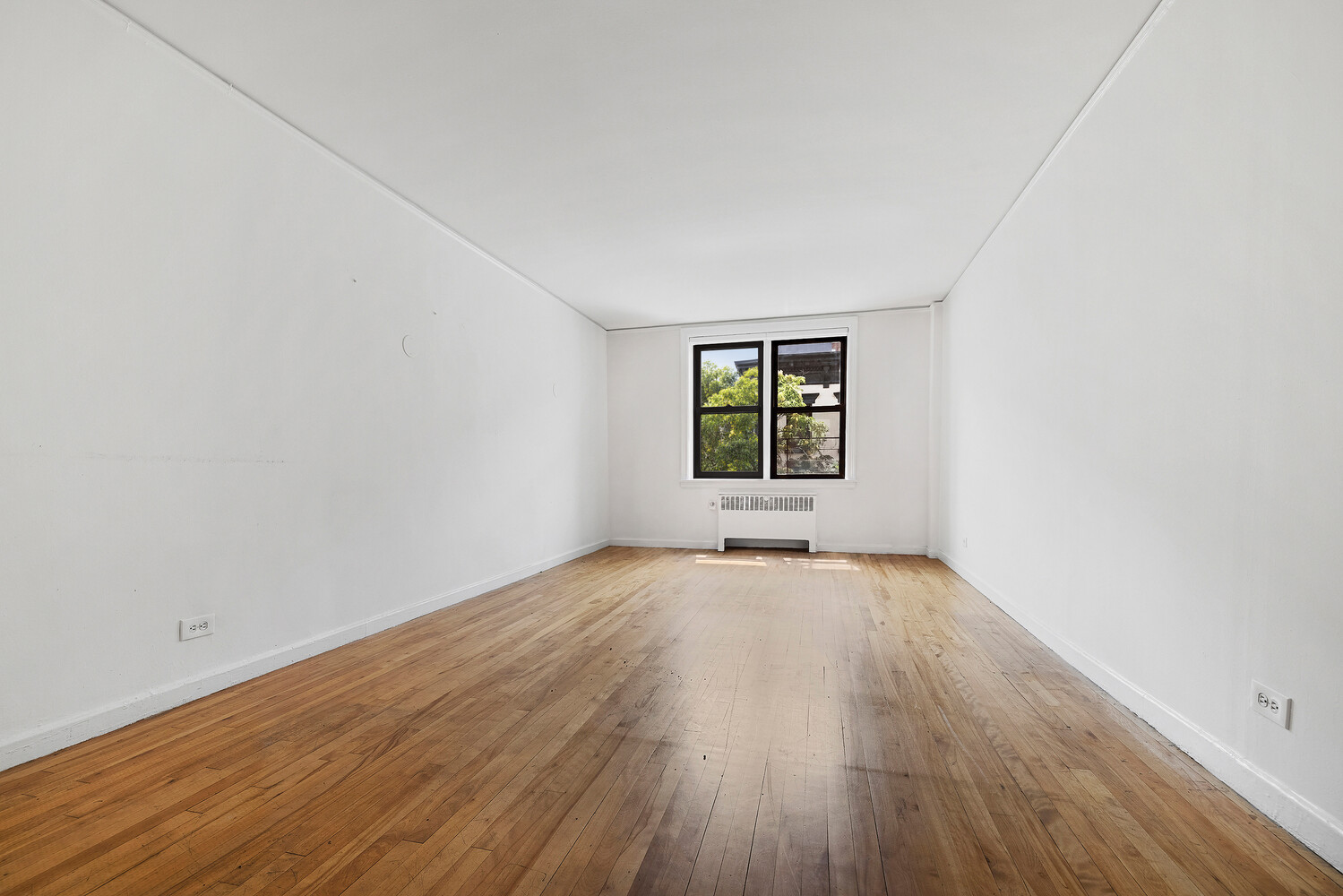 305 West 18th Street 4A Chelsea New York NY 10011