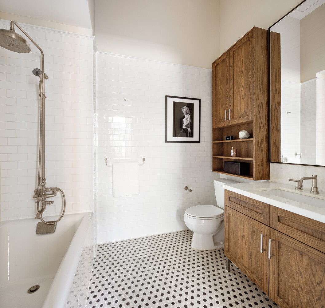 520 West 45th Street Clinton New York NY 10036