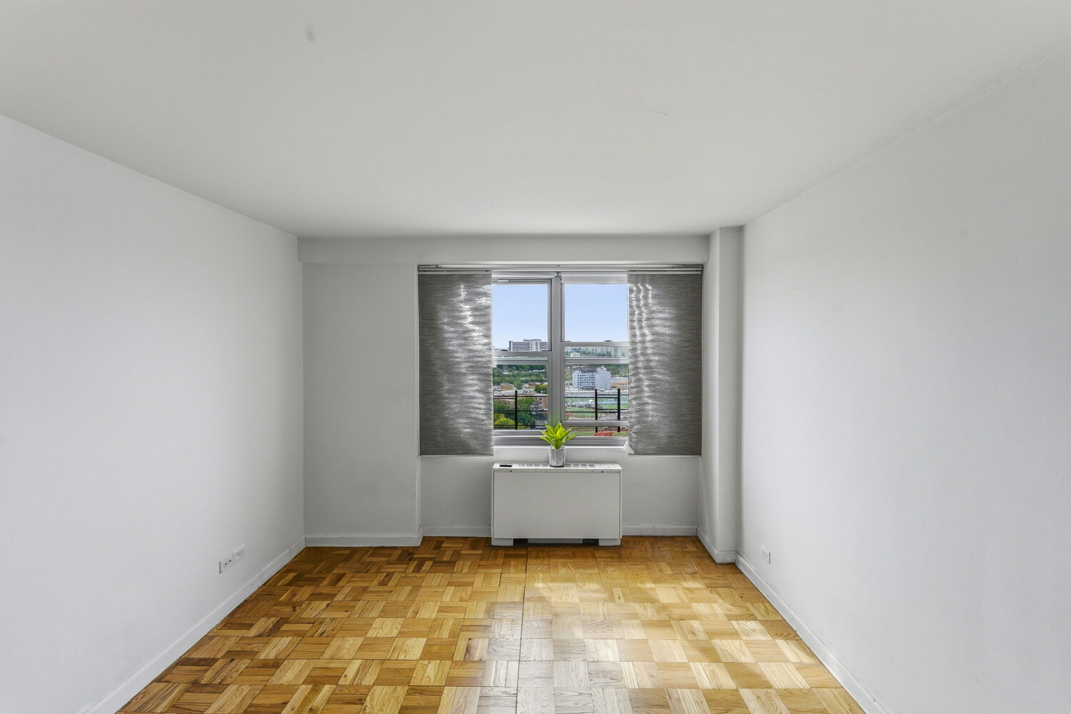 2500 Johnson Avenue 20C Spuyten Duyvil Bronx NY 10463