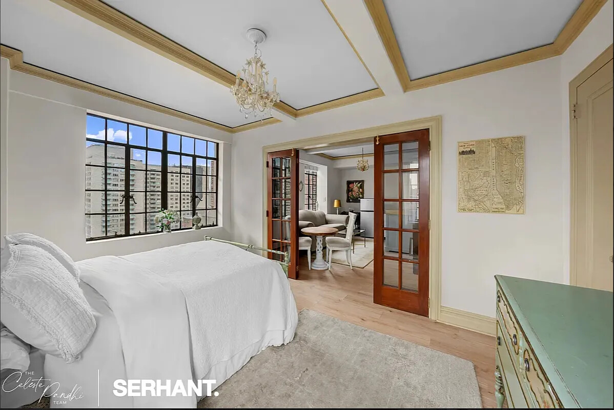 320 East 42nd Street 2318 Tudor City New York NY 10017