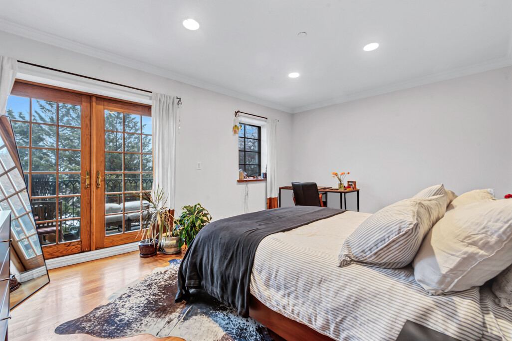 85 Hudson Avenue 4B Vinegar Hill Brooklyn NY 11201