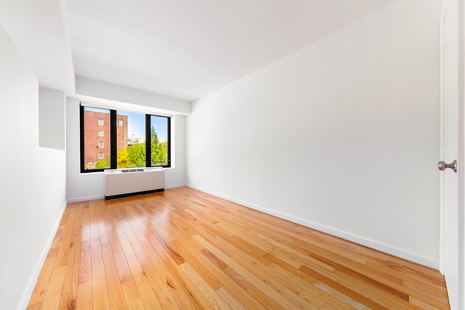 189 Avenue C 4E E. Greenwich Village New York NY 10009