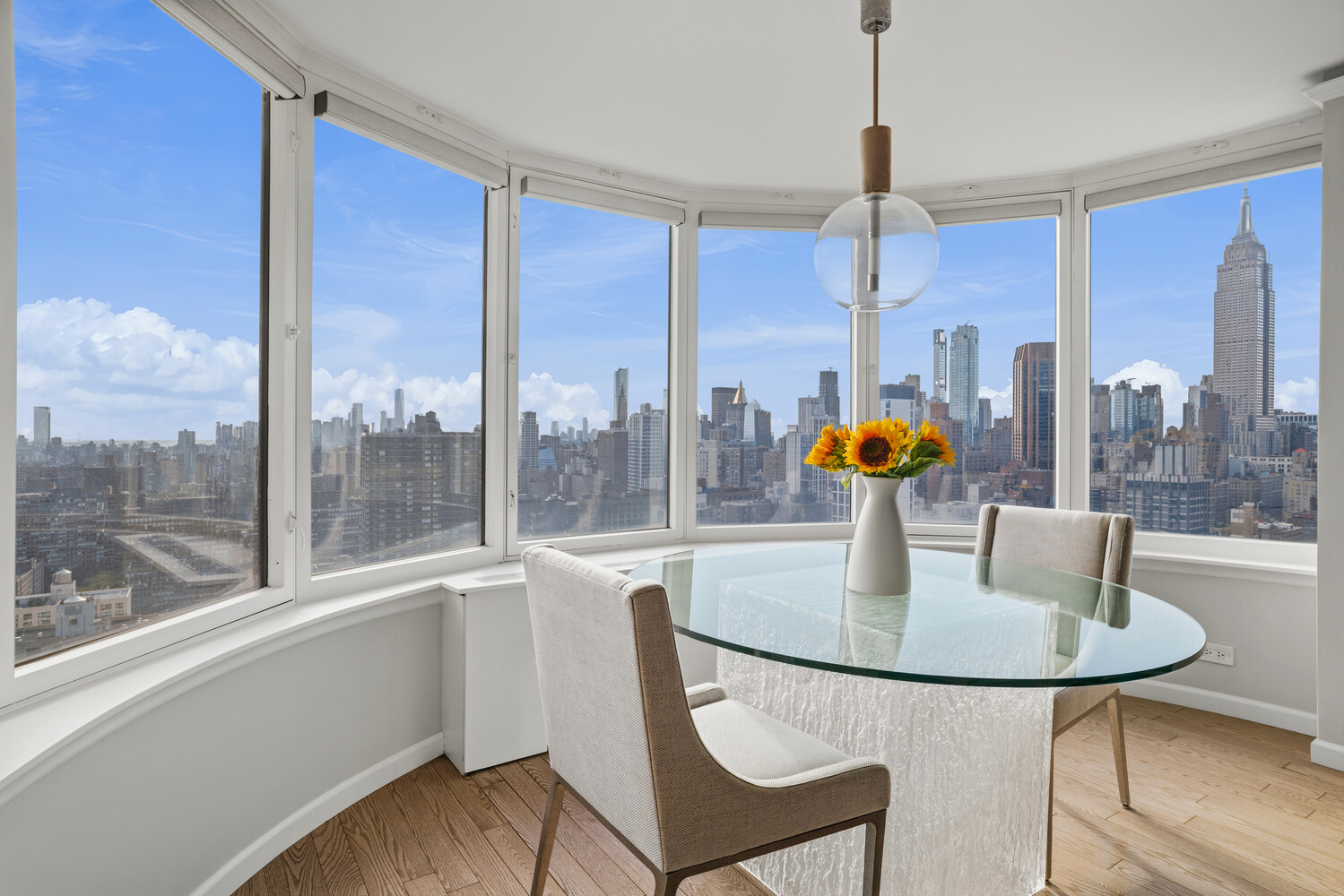 330 East 38th Street 37B Murray Hill New York NY 10016