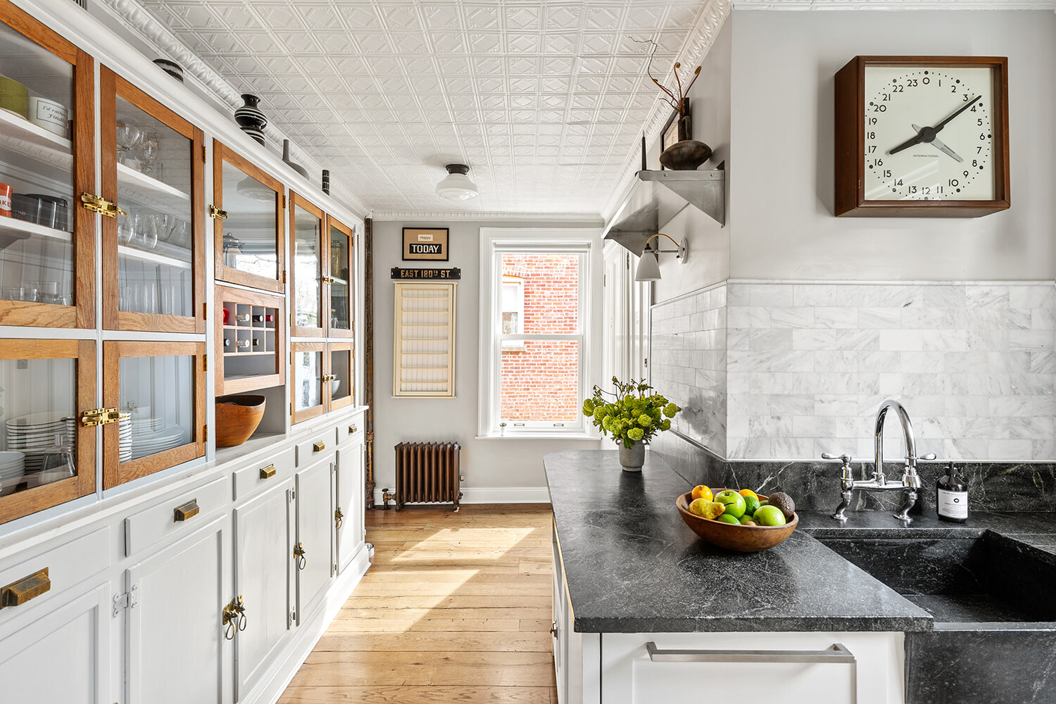 86 Prospect Park West 3L Park Slope Brooklyn NY 11215