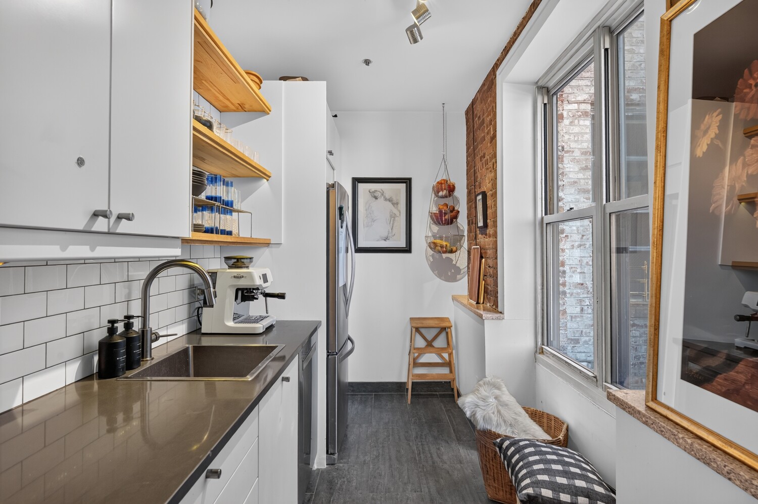 60 Pineapple Street 7B Brooklyn Heights Brooklyn NY 11201