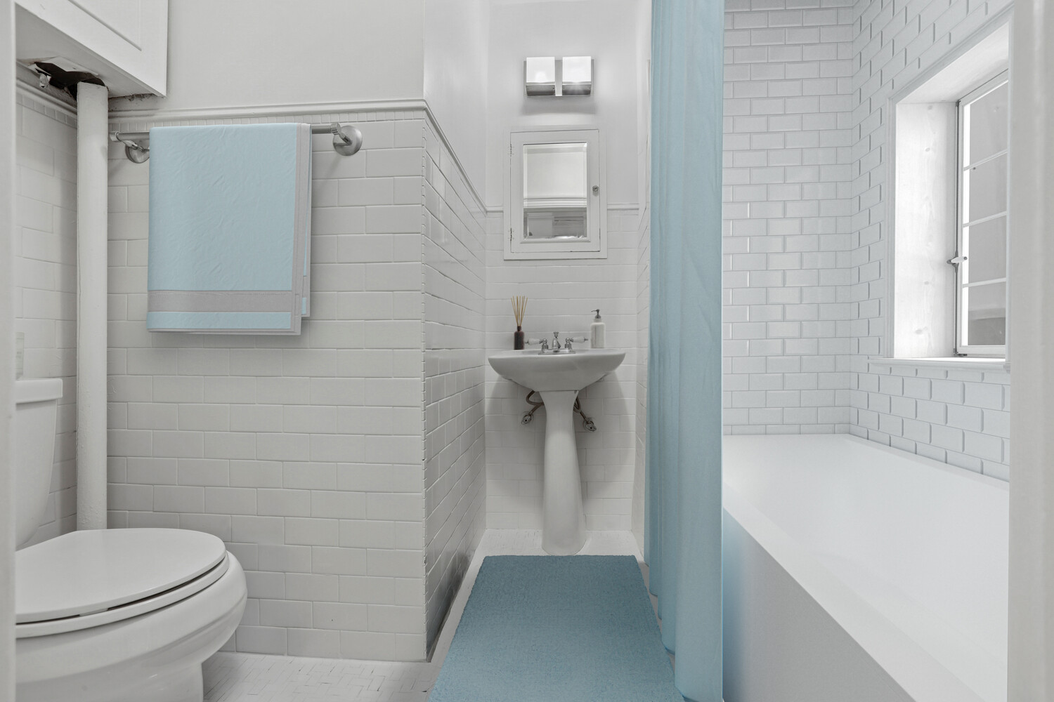 212 East 48th Street 2E Turtle Bay New York NY 10017