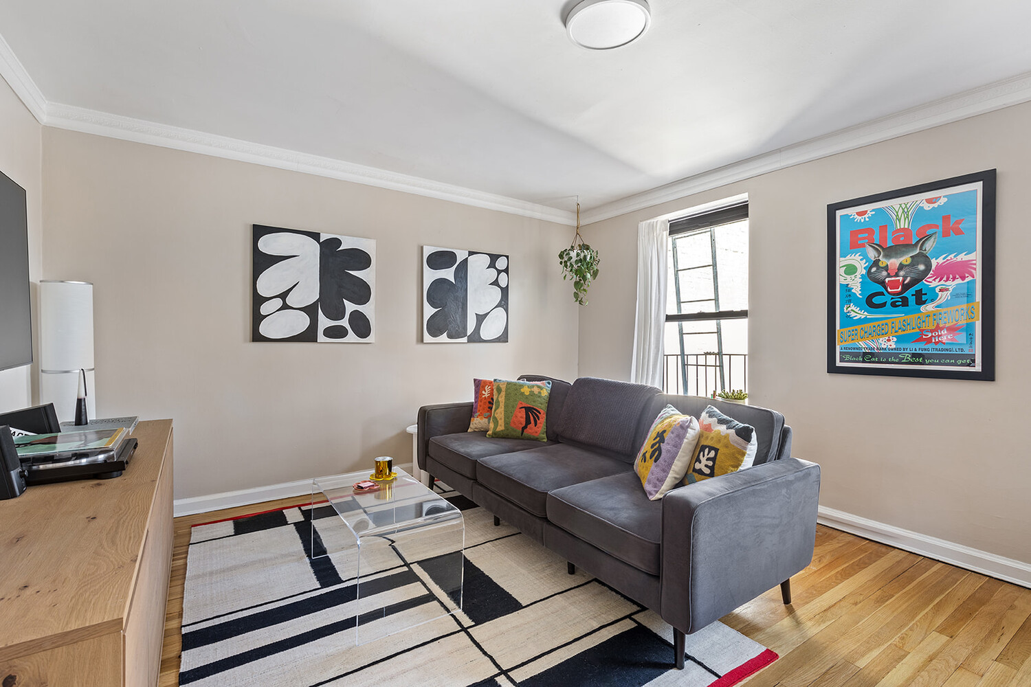 319 Union Street 4 Carroll Gardens Brooklyn NY 11231