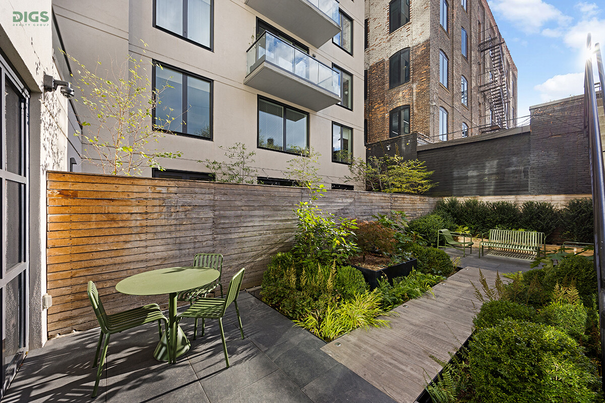 308 North 7th Street Williamsburg Brooklyn NY 11211