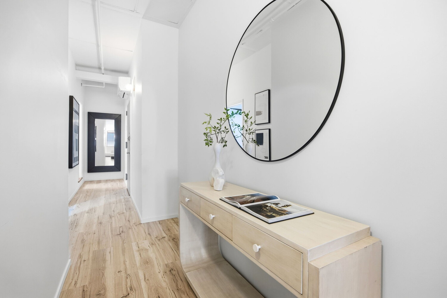 95 Reade Street 4S Tribeca New York NY 10007