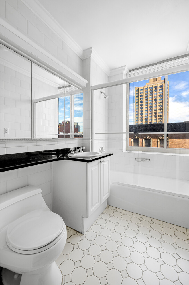 350 East 82nd Street 6R Upper East Side New York NY 10028