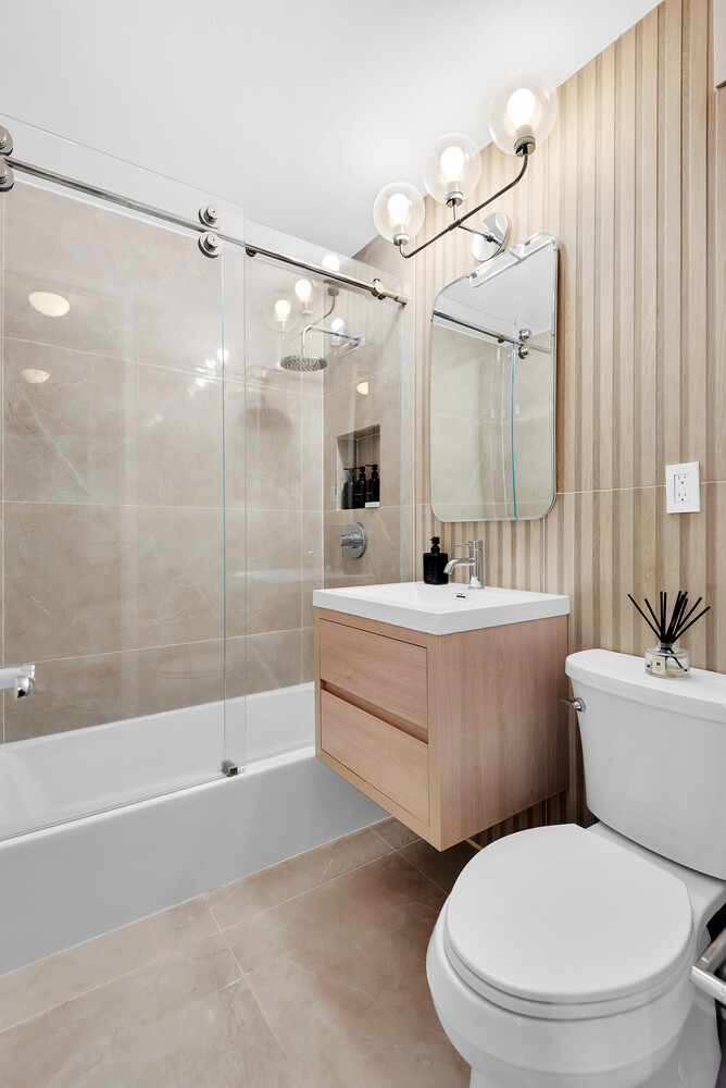 245 East 25th Street 8L Kips Bay New York NY 10010