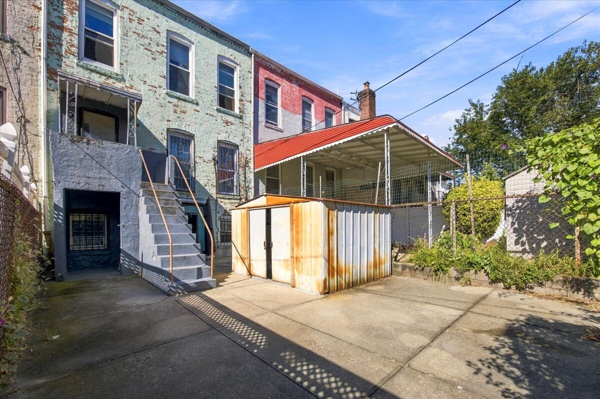 125 Shepherd Avenue Cypress Hills Brooklyn NY 11208