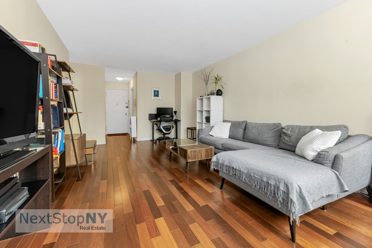 245 East 54th Street 16C Turtle Bay New York NY 10022