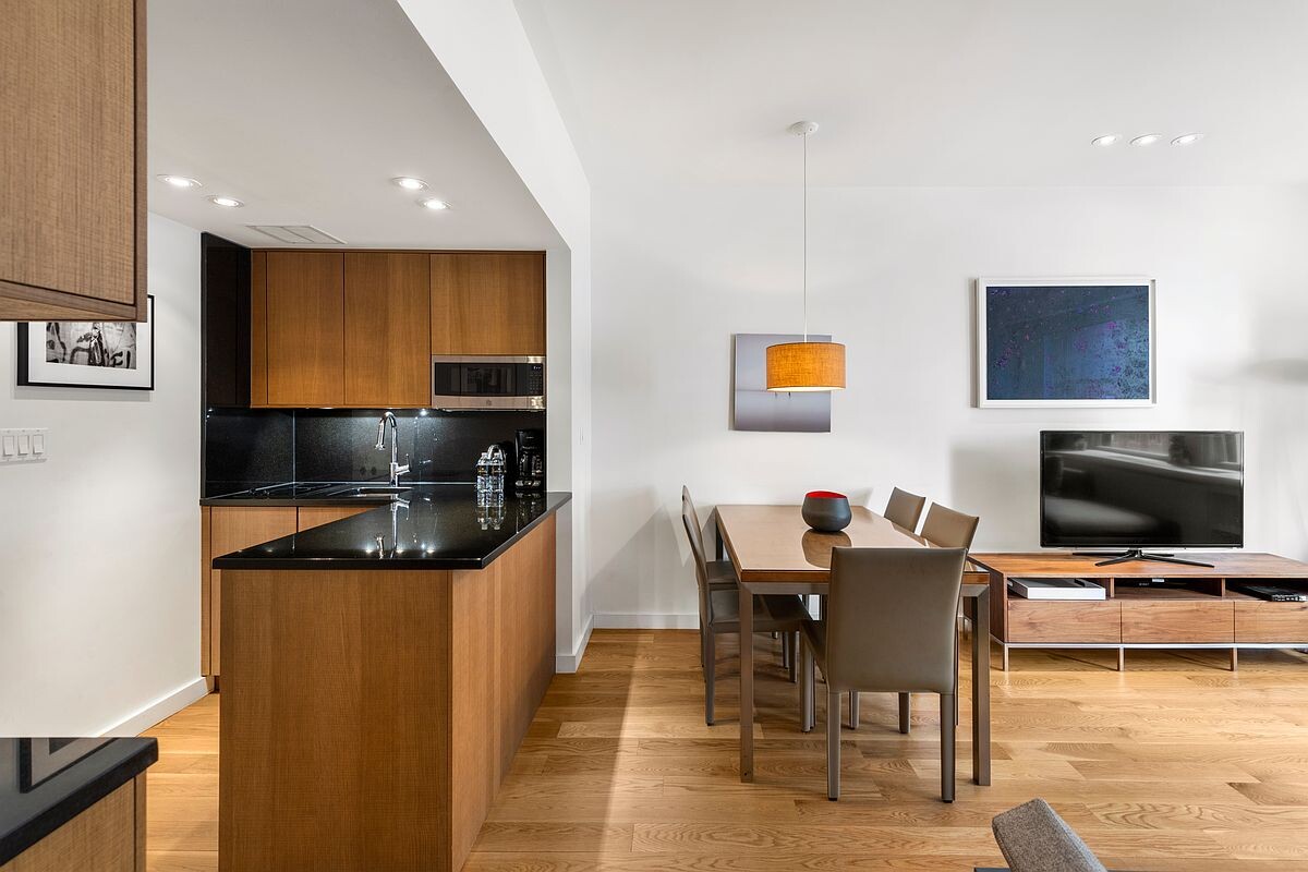 111 East 56th Street 1415 Midtown East New York NY 10022