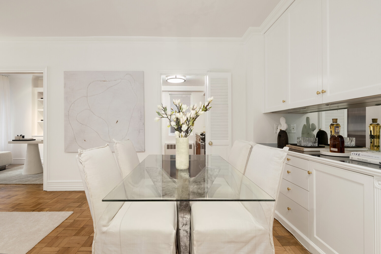 900 Park Avenue 5E Upper East Side New York NY 10075