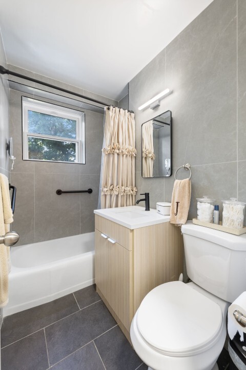 5700 Arlington Avenue Riverdale Bronx NY 10471