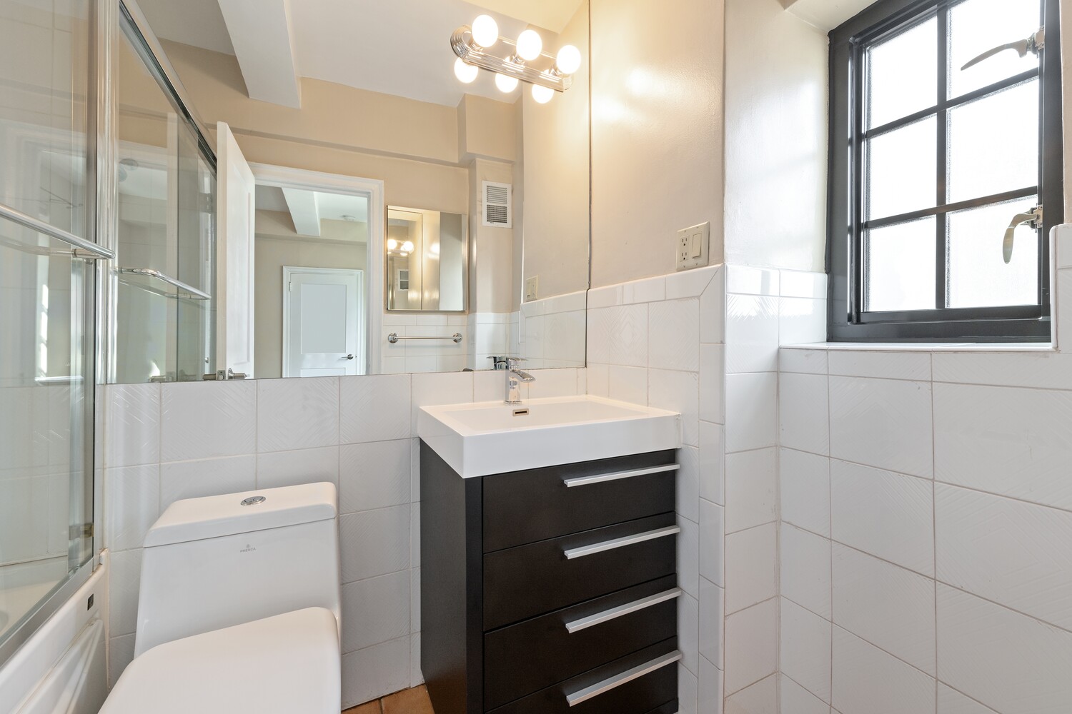 211 East 35th Street Murray Hill New York NY 10016