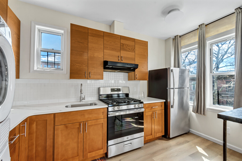 569 Vermont Street 3A Cypress Hills Brooklyn NY 11207