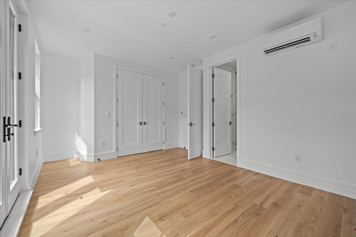 147 Luquer Street 1 Carroll Gardens Brooklyn NY 11231