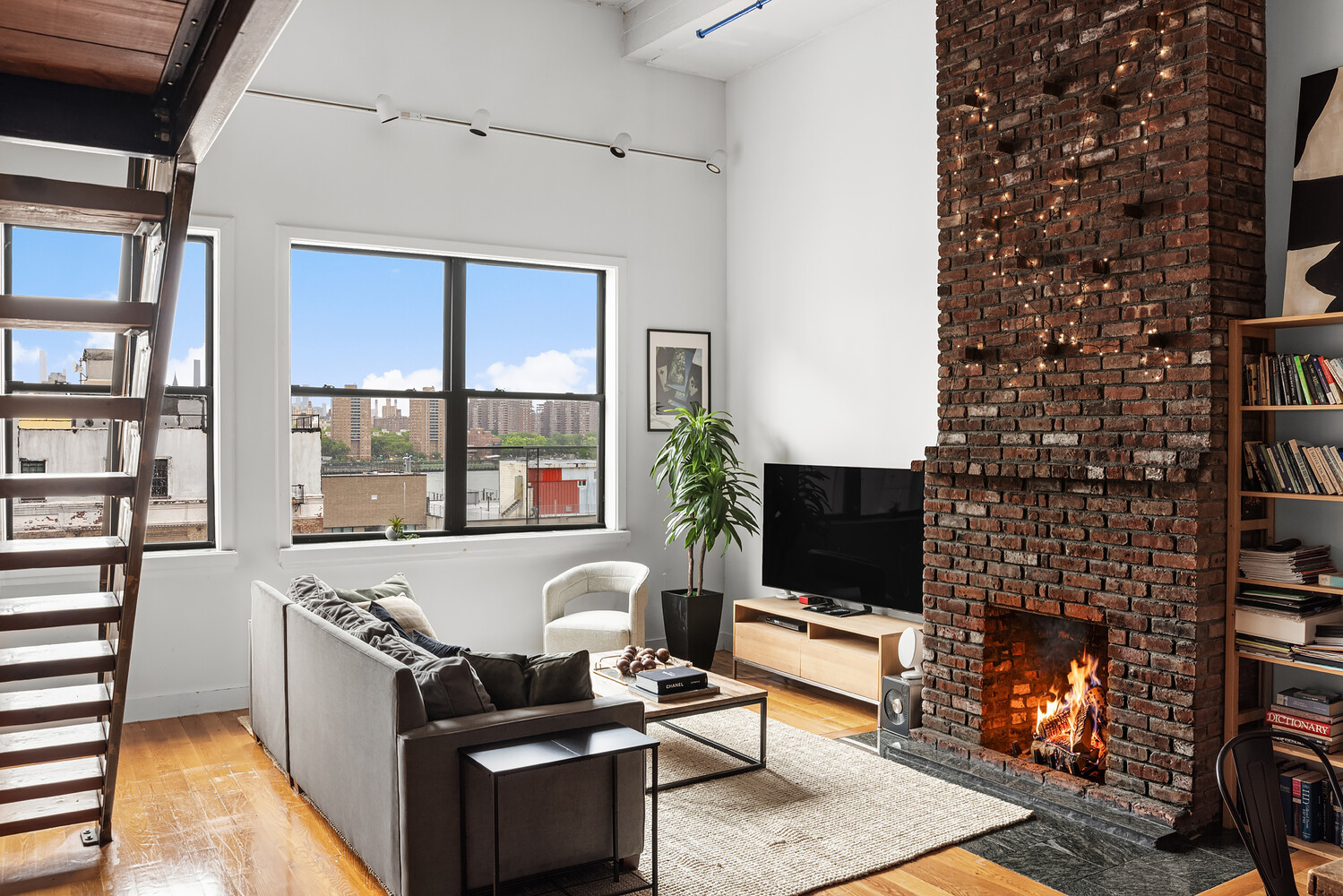 50 Bridge Street 618 Dumbo Brooklyn NY 11201