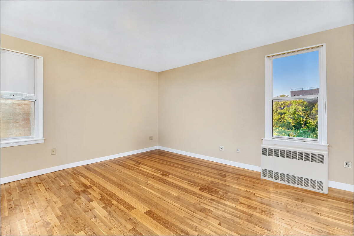 66-37 Yellowstone Blvd. Forest Hills Queens NY 11375