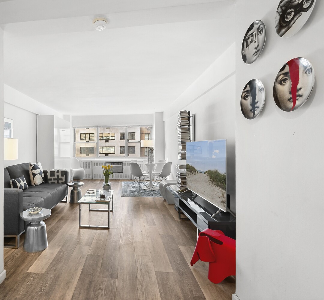 333 East 46th Street 9E Turtle Bay New York NY 10017