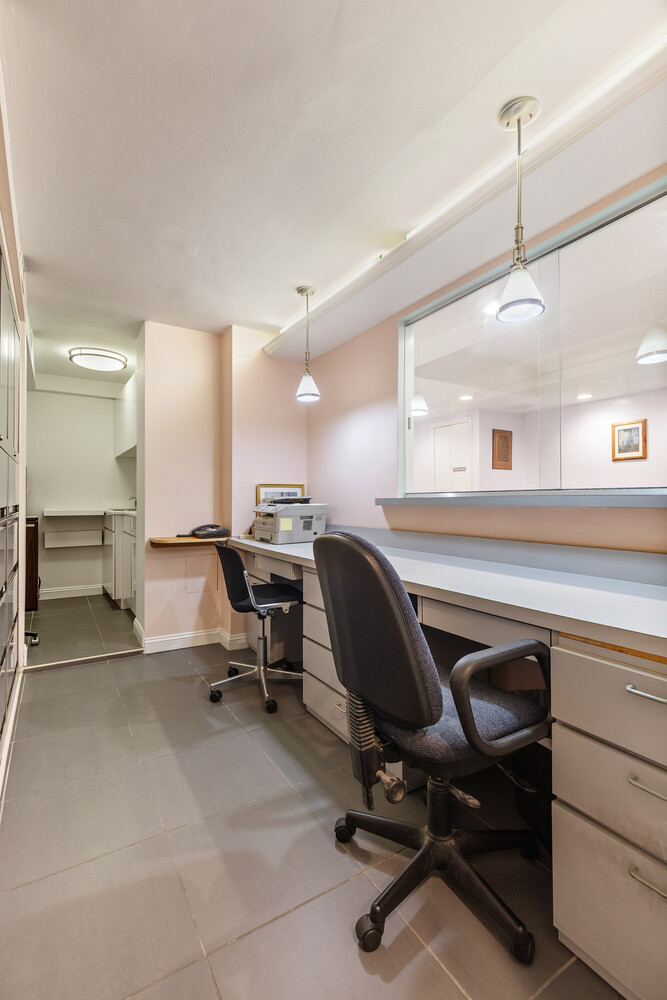 210 East 47th Street 1AP Turtle Bay New York NY 10017