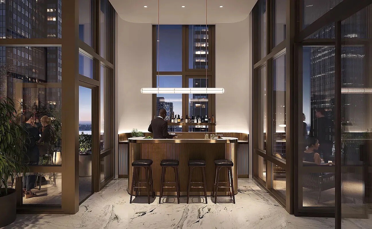 135 East 47th Street 19F Turtle Bay New York NY 10017
