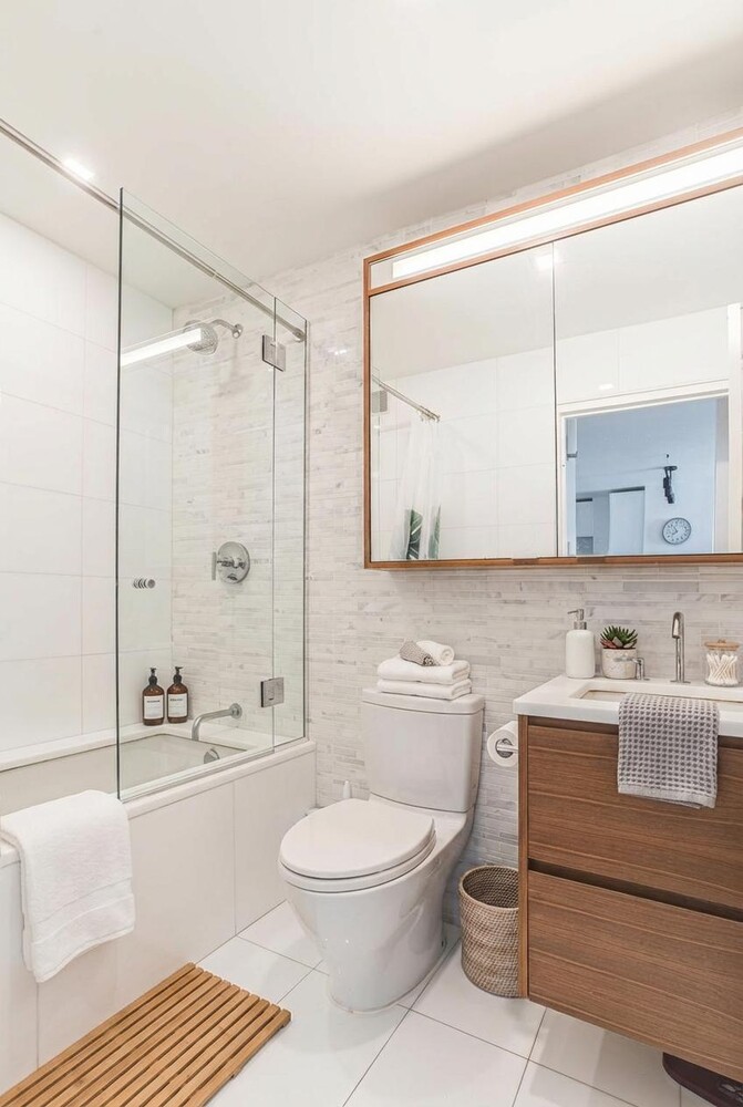 301 West 53rd Street 21K Clinton New York NY 10019