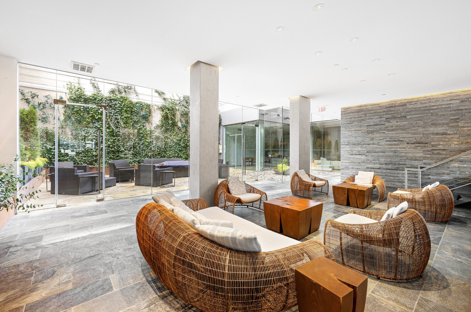 303 East 33rd Street 3A Kips Bay New York NY 10016