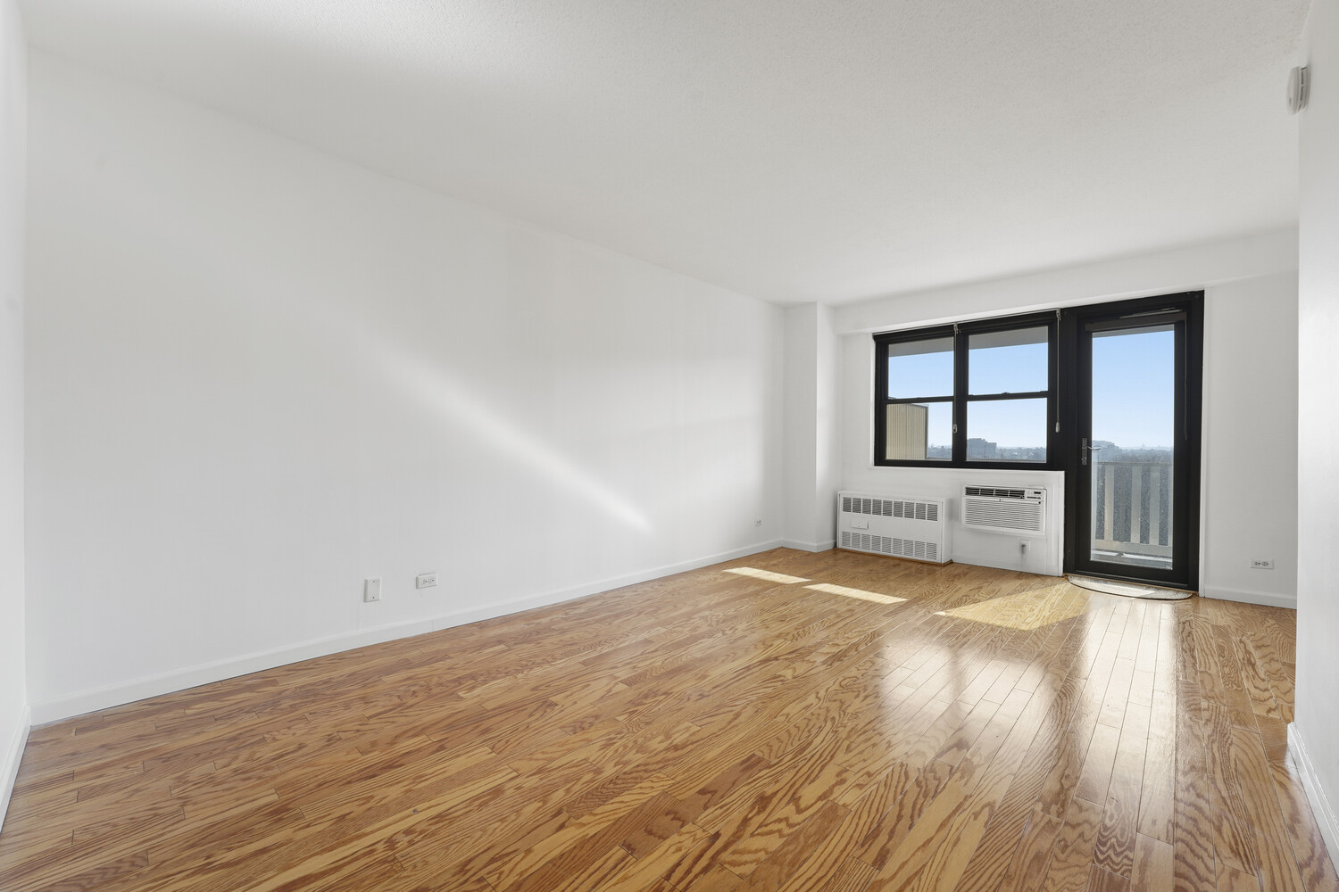 39-60 54th Street 7N Woodside Queens NY 11377