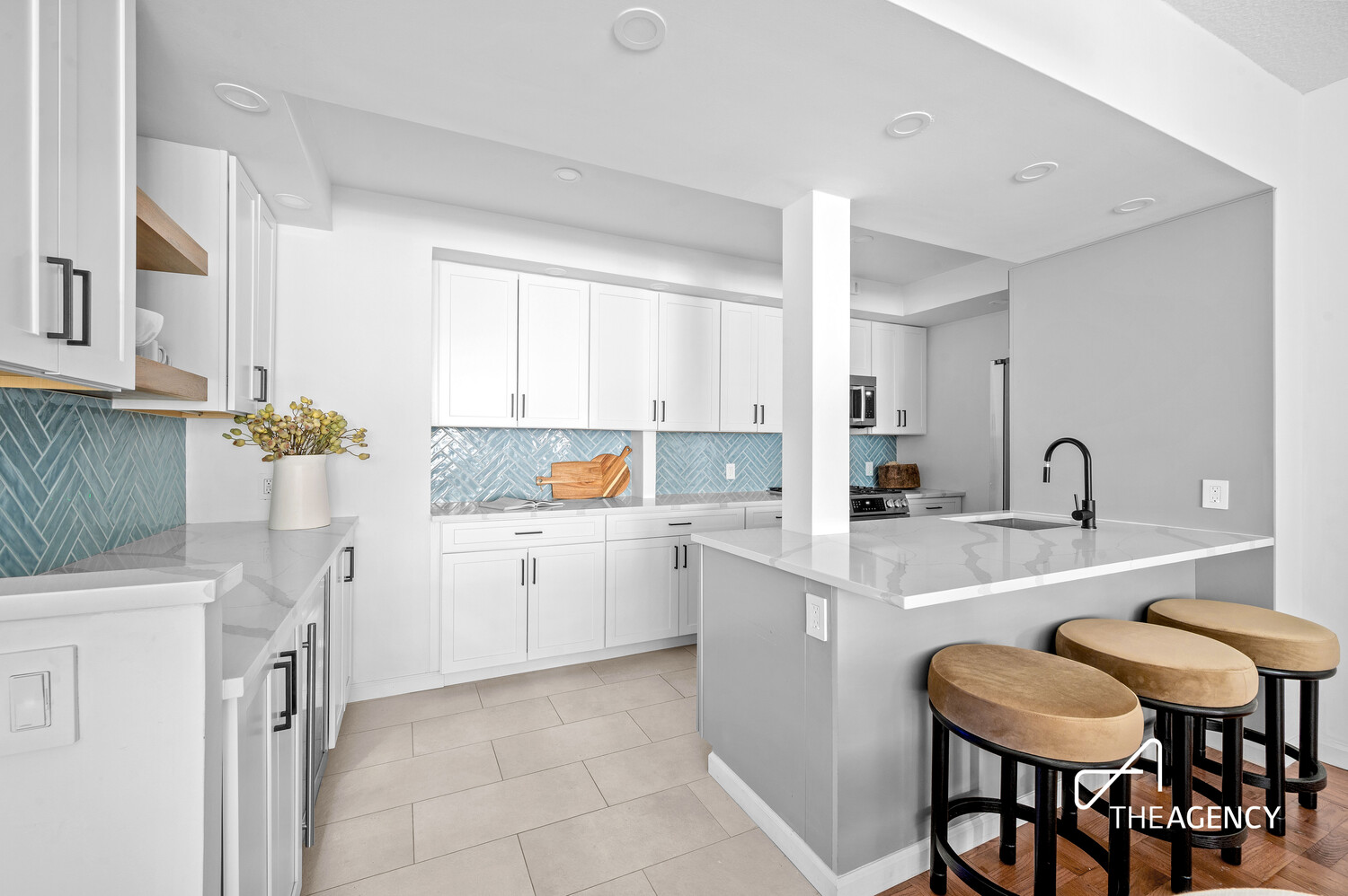60 East 8th Street 29A Greenwich Village New York NY 10003