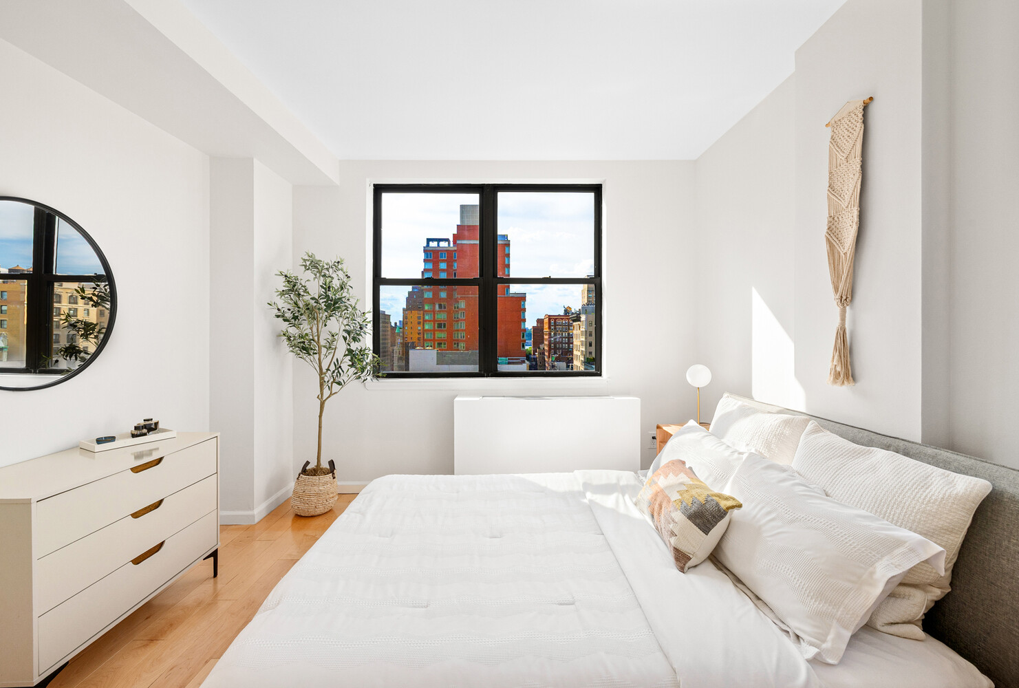186 West 80th Street Upper West Side New York NY 10024