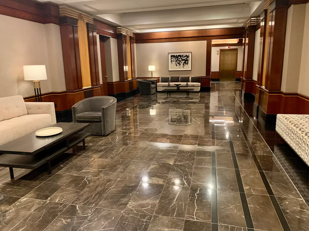 160 West 66th Street 28A Lincoln Square New York NY 10023