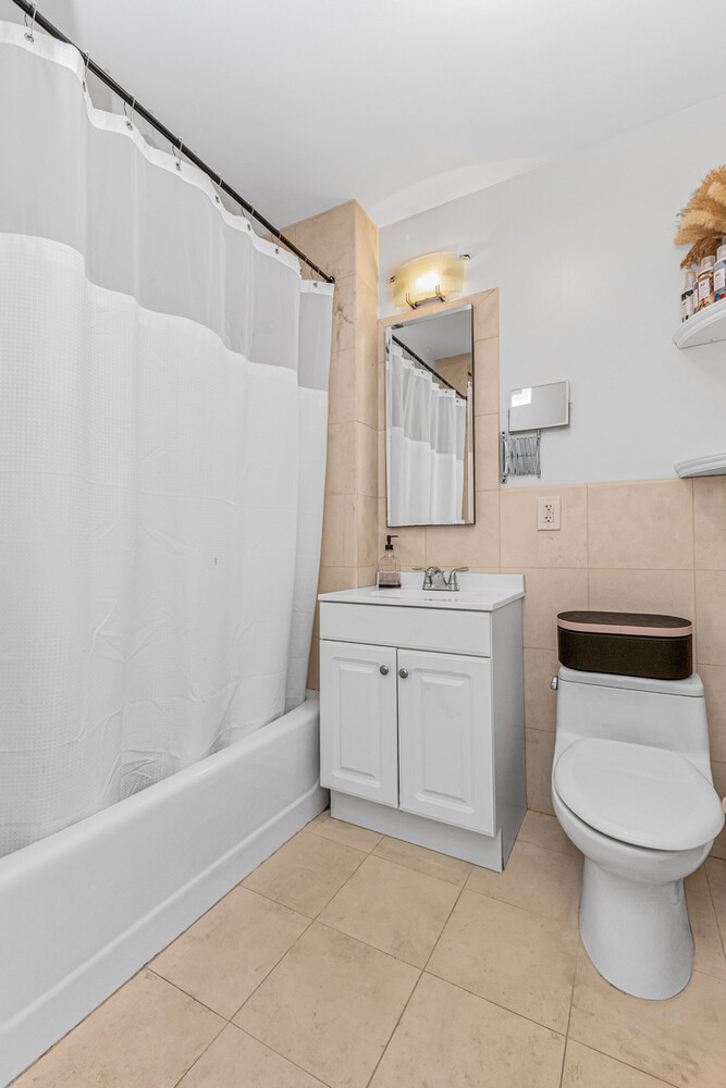 2601 Frederick Douglass Boulevard, #4A