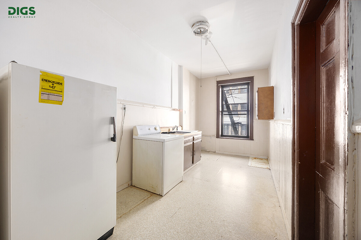 147 West 105th Street 4W Manhattan Valley New York NY 10025