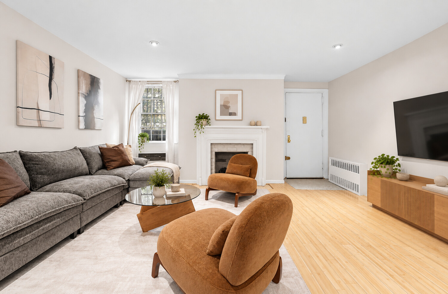 162 Ninth Avenue B Chelsea New York NY 10011
