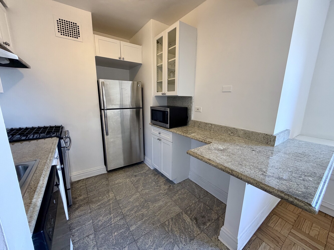 305 East 72nd Street 10A Upper East Side New York NY 10021