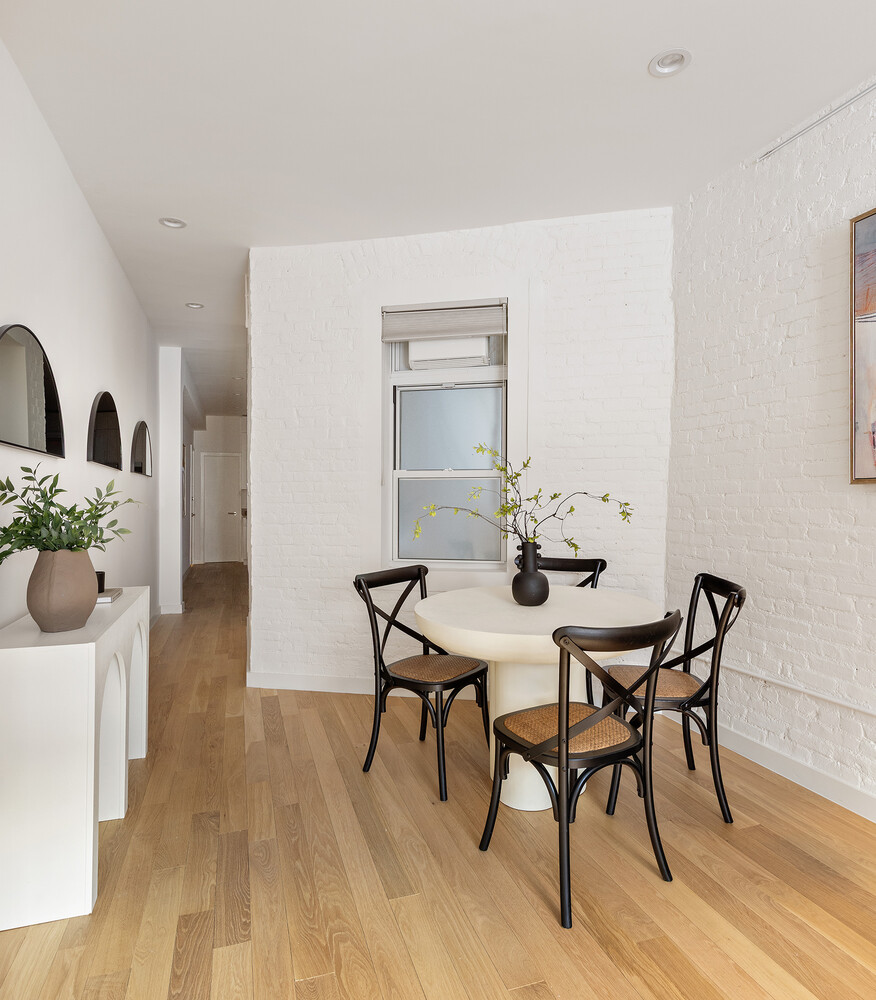 214 West 16th Street 1W Chelsea New York NY 10011