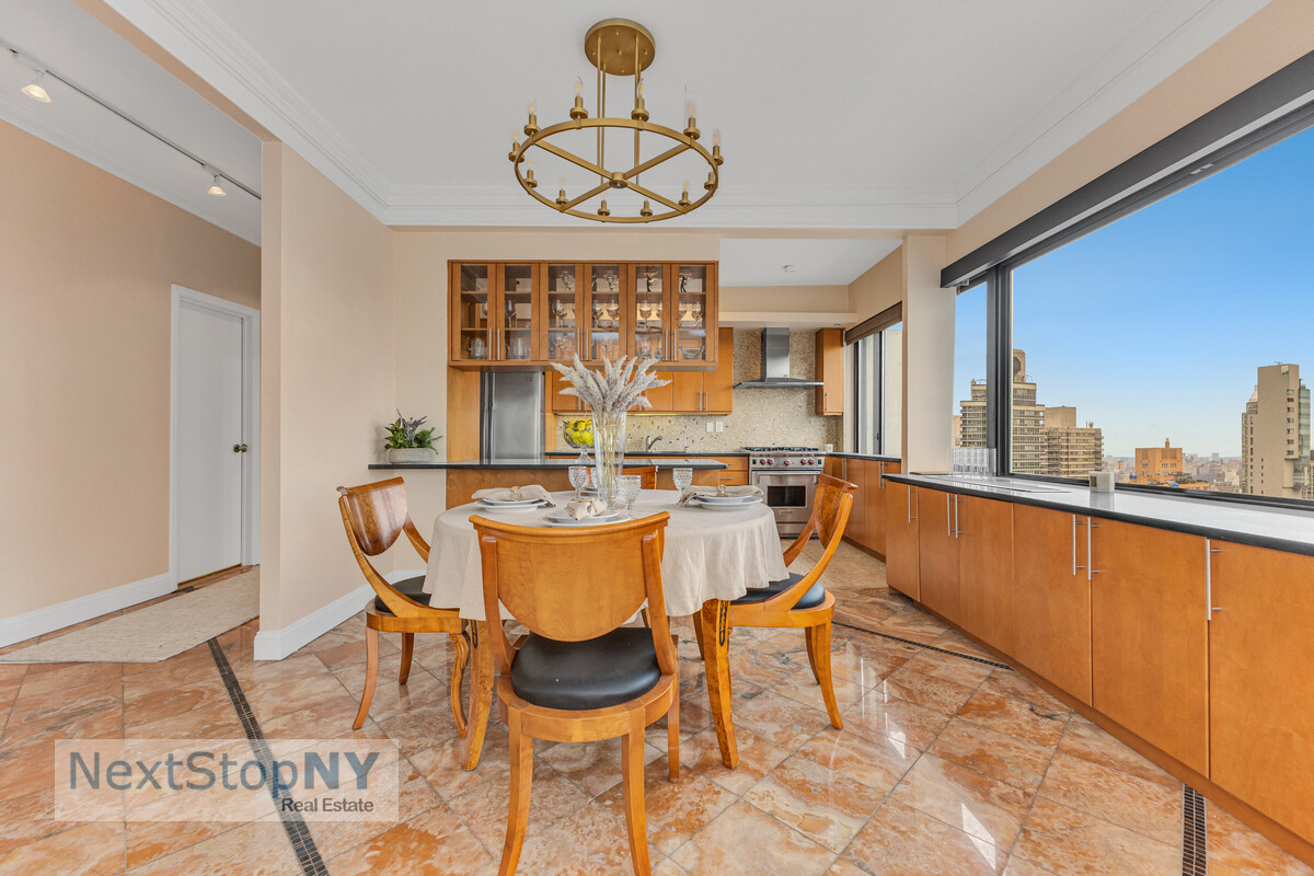 300 East 59th Street PH06 Sutton Place New York NY 10022